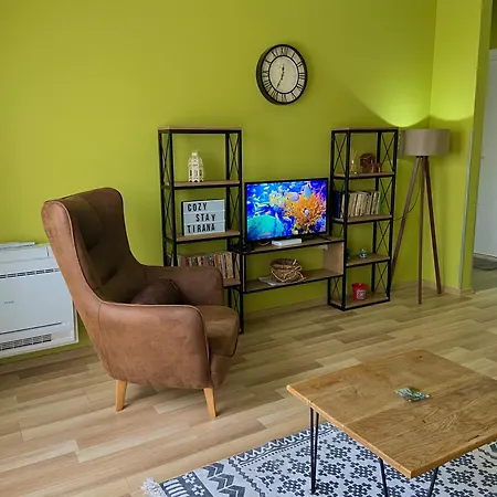 Cozy Апартаменты Тирана